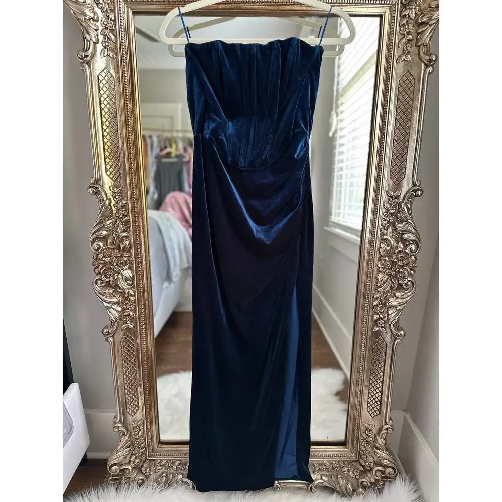 Bardot EVERLASTING VELOUR NAVY MIDI DRESS Small - Picture 4 of 8